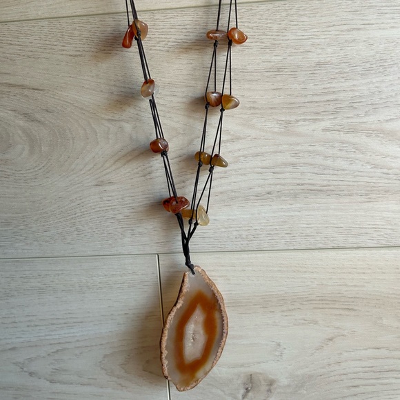 Handmade Banded Agate Slice Pendant Carnelian Stone Beaded Necklace - Picture 1 of 5
